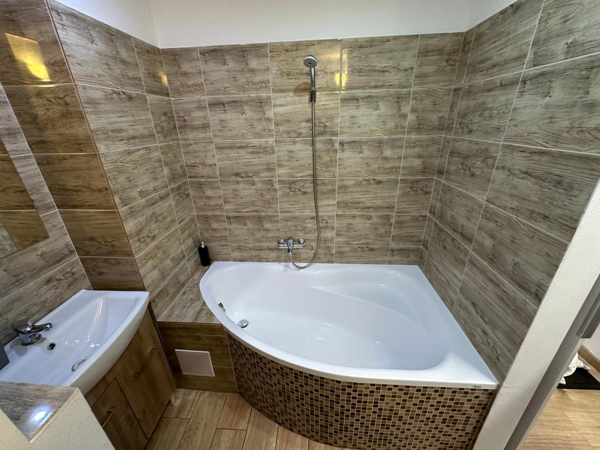 Apartman Bb-Centrum1 Banská Bystrica Dış mekan fotoğraf
